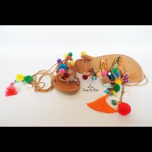 Elina Linardaki
Penny Lane Pompom Gladiator Sandal